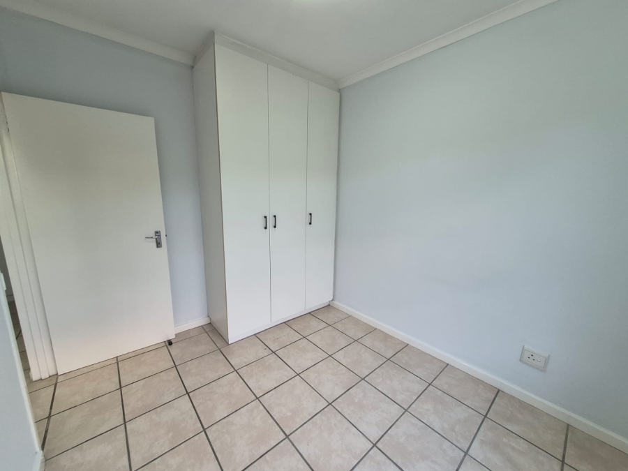 To Let 2 Bedroom Property for Rent in Sonstraal Heights Western Cape